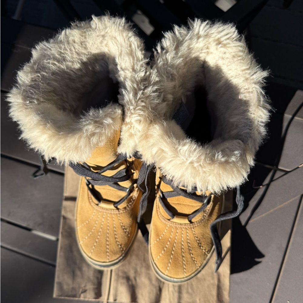 Sorel Tivoli II Suede Lace-Up Ankle Boots, Sz 7.5 - Picture 6 of 9